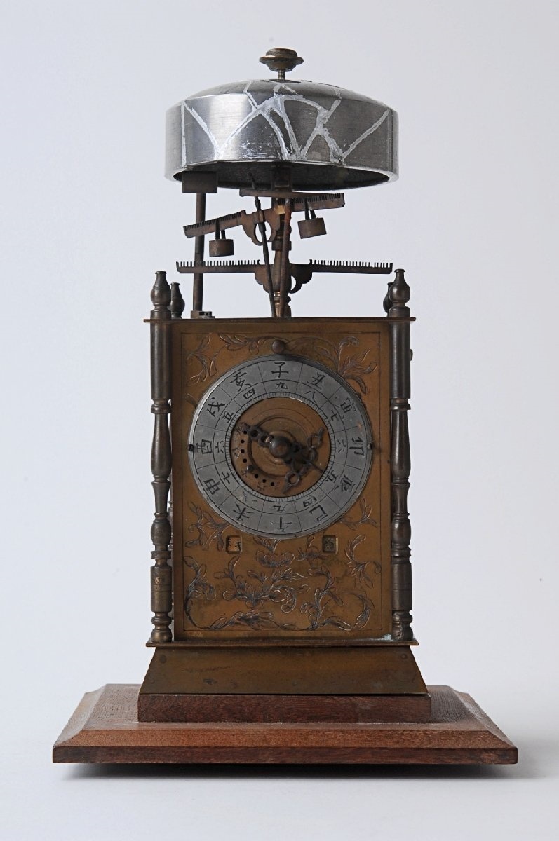 和時計　大名時計　二丁天府　高さ２４．５ｃｍ　自鳴鐘　木製ケース付_画像5