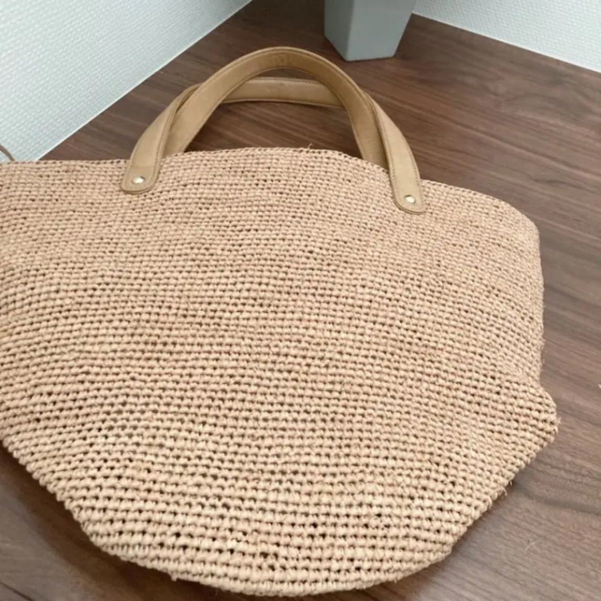 低価格低価格ヘレンカミンスキー かごバッグ ラフィア ストローバッグ