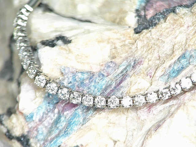宝石屋本舗】1.00ct 良質天然ダイヤモンド PT950 フリーサイズ