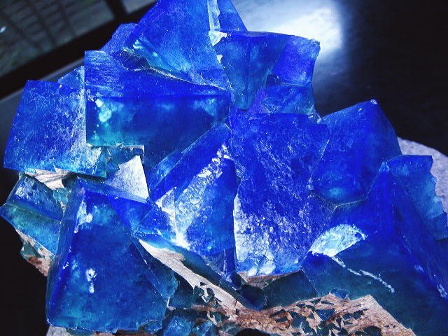 巨大14cm!1.1kg!蛍石 フローライト 透き通る巨大キューブ 巨大14cm!1.1kg!蛍石 フローライト 透き通る巨大キューブ