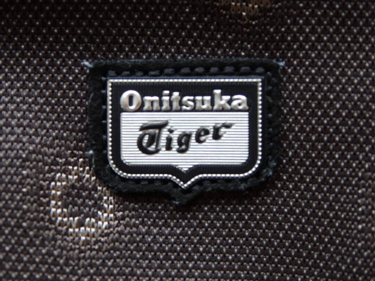 となります ヤフオク! メンズ Mサイズ トラックジャ - オニツカ 激安売り オニツカタイガー トラック・トップ(ジャージ) 黒、サイズM ジャージ