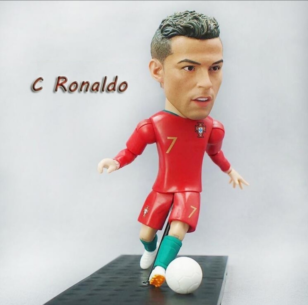 Paypayフリマ サッカー 選手 ポルトガル 代表 Cristiano Ronaldo クリスティアーノ ロナウド フィギュア 玩具模型