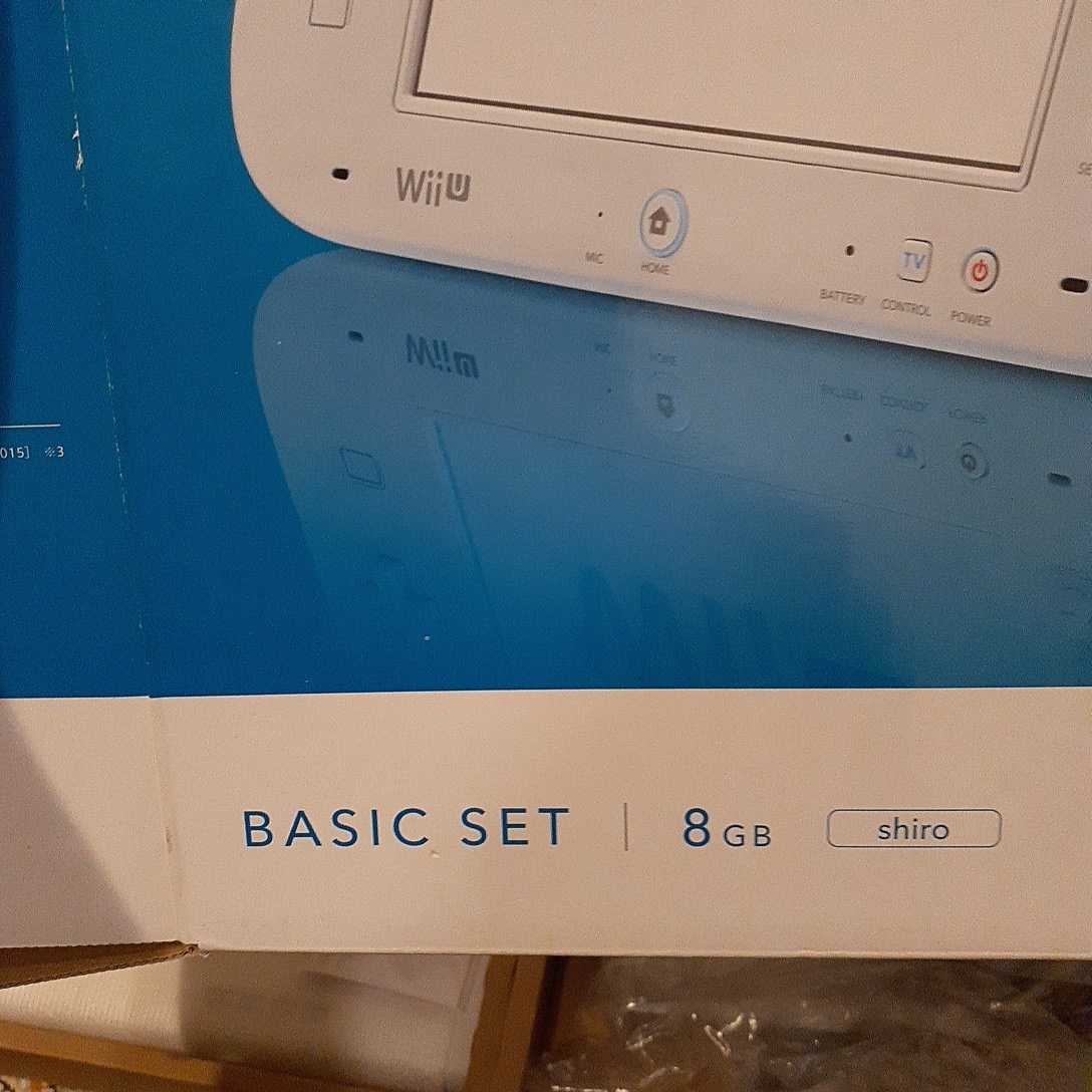 美品 WiiU BASIC セット ８GB 本体一式 別売スタンドセット スマブラ