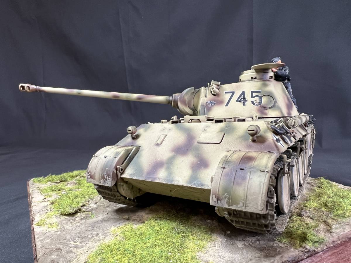 1/35 タミヤ パンターD型 完成品