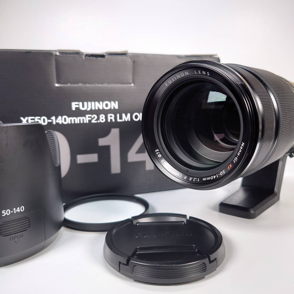美品 FUJIFILM XF 50-140mm F2.8 R LM OIS WR 望遠ズームレンズ 保護