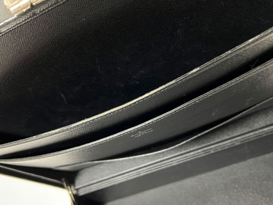 LOUIS VUITTON ルイヴィトン タイガ プレジデント ビジネスバッグ