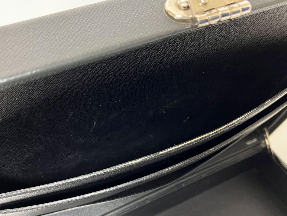 LOUIS VUITTON ルイヴィトン タイガ プレジデント ビジネスバッグ