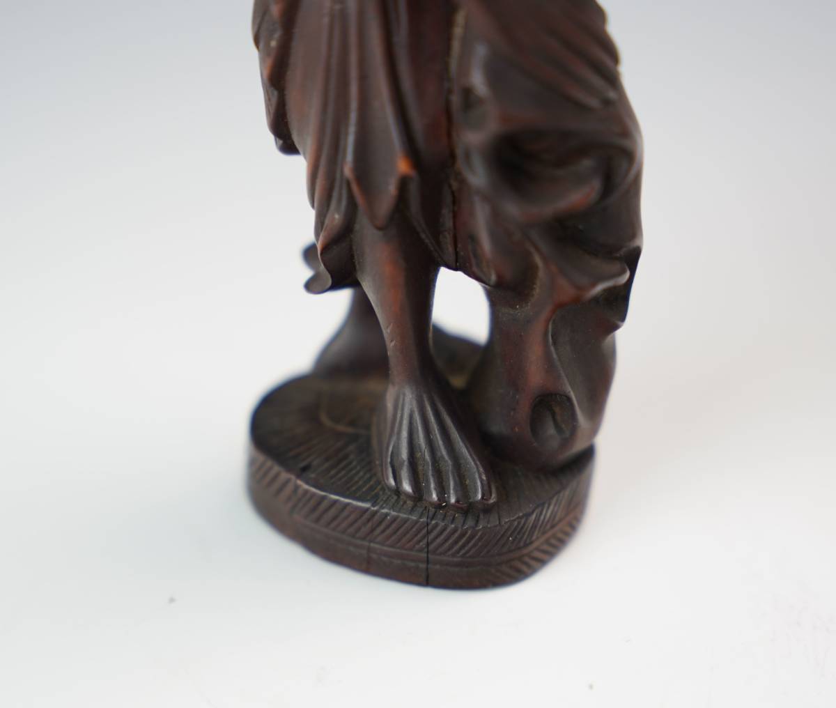 鳳】中国美術 黄楊木 細工彫り 痩骨羅漢 置物 検:仏教美術 仏像 唐物