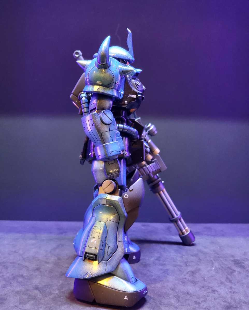 MG 1/100 グフカスタム 全塗装 完成品 MG 1/100 グフカスタム 全塗装 完成品