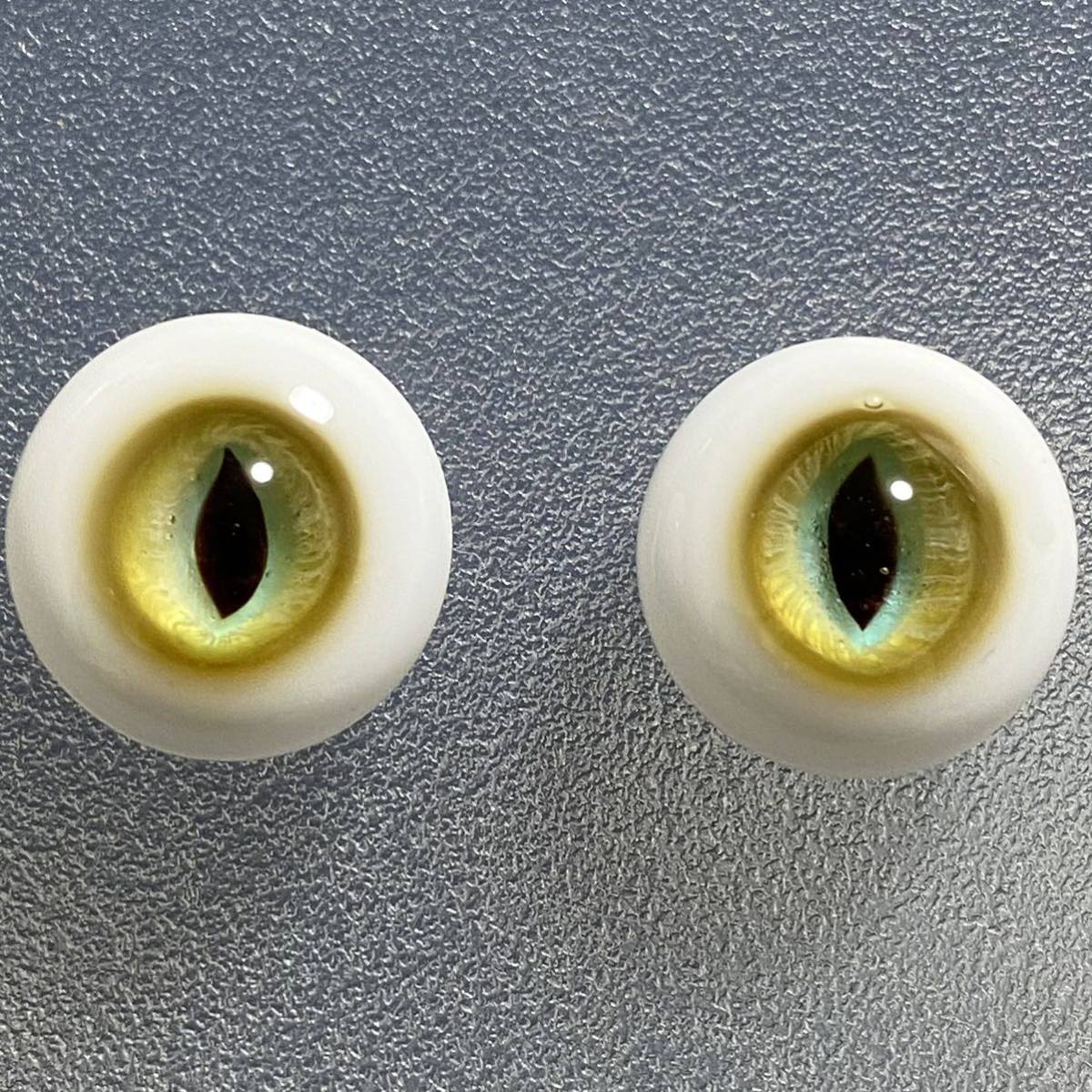 上質で快適 Yahoo!オークション - ねこひげ工房 様 グラスアイ 猫目 14mm アイ