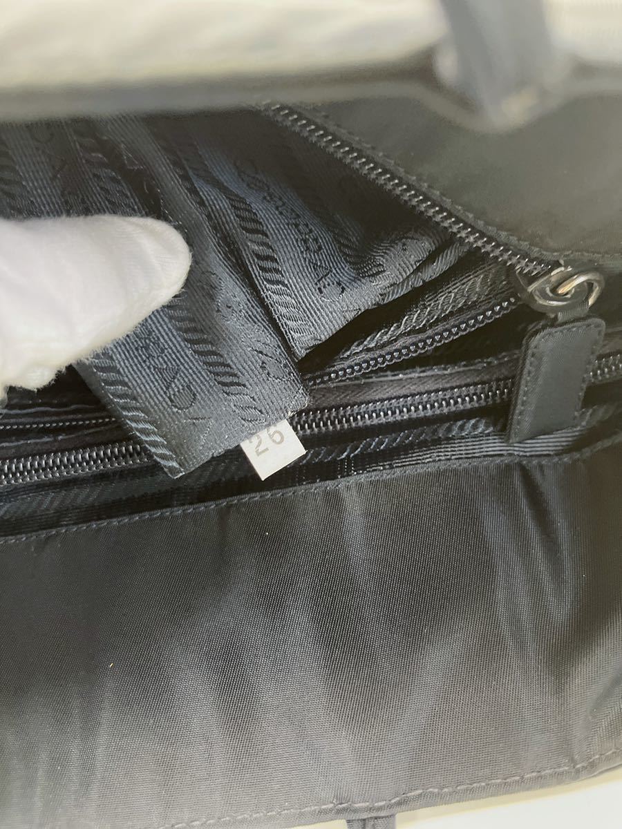 F703 プラダ PRADA トートバッグ 三角ロゴプレート ネイビー色系