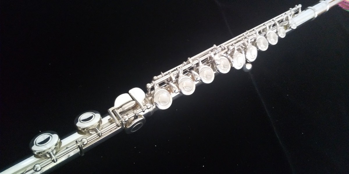 ♪森の工房#超お買得品・頭部管銀製・ヤマハフルート YFL311 Eメカ
