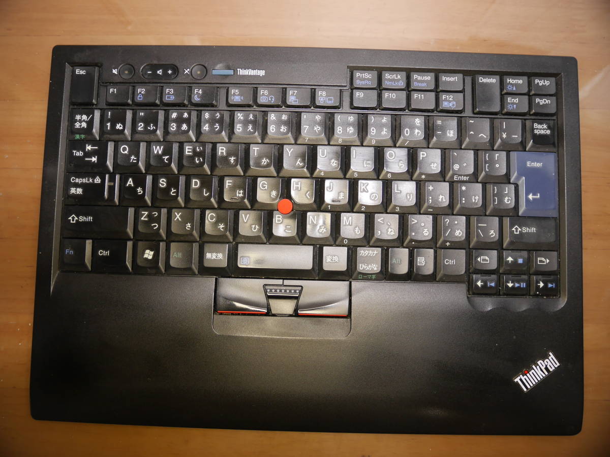☆Lenovo ThinkPad USB トラックポイントキーボード 55Y9024 SK ☆Lenovo ThinkPad USB トラックポイントキーボード 55Y9024 SK