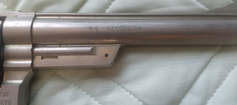 モデルガン KOKUSAI SMITH&WESSON 44MAGNUM 9.78 コクサイ モデルガン KOKUSAI SMITH&WESSON 44MAGNUM 9.78 コクサイ