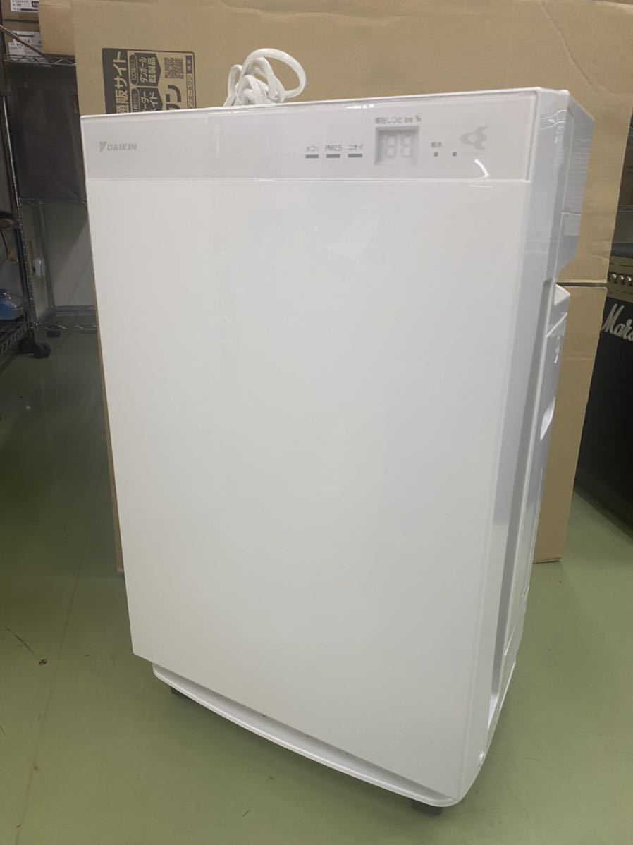 ◇F 美品 DAIKIN 2018年製 空気清浄機 MCK70UKS-W ホワイト