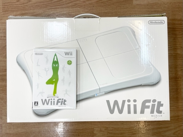 任天堂 Wii Fit バランスボード+Wii Fitソフトセット バランスWii