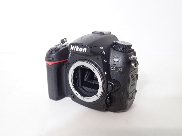 良品】Nikon ニコン デジタル一眼レフカメラ D7000 ボディ 元箱付き