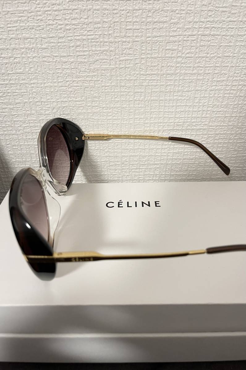 2021最新作】 セリーヌ 【CELINE】サングラス CL40036U 100