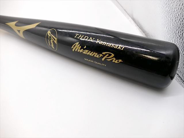 希少 NPB刻印 DeNAベイスターズ 山崎武司 7番 直筆サイン入り 木製
