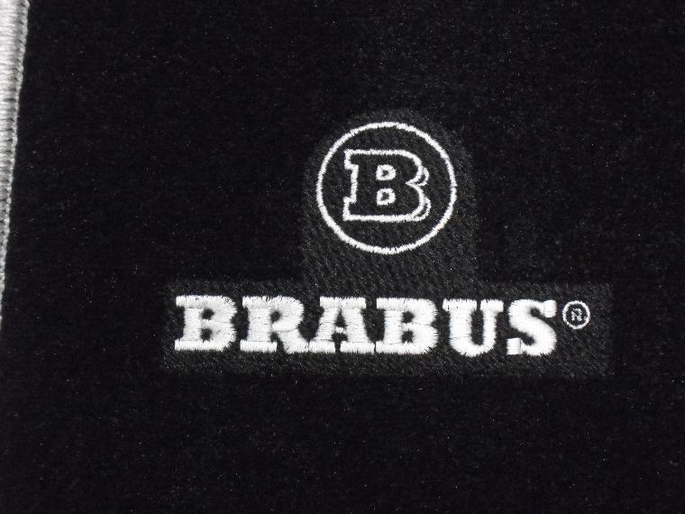 BRABUS ブラバス　正規輸入品　フロアマット　BENZ　Mクラス　W164　在庫あり　164-871-00_画像3