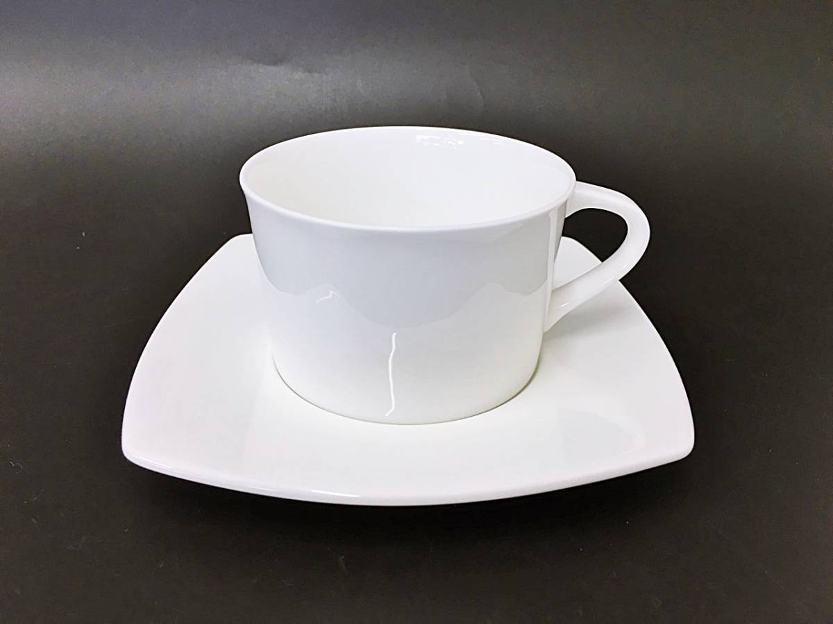 300円 100 安い Narumi ナルミ カップ ソーサー 1客 ホワイト シンプルなデザイン 四角型 ティーカップ コーヒーカップ 洋食器 食器 陶器
