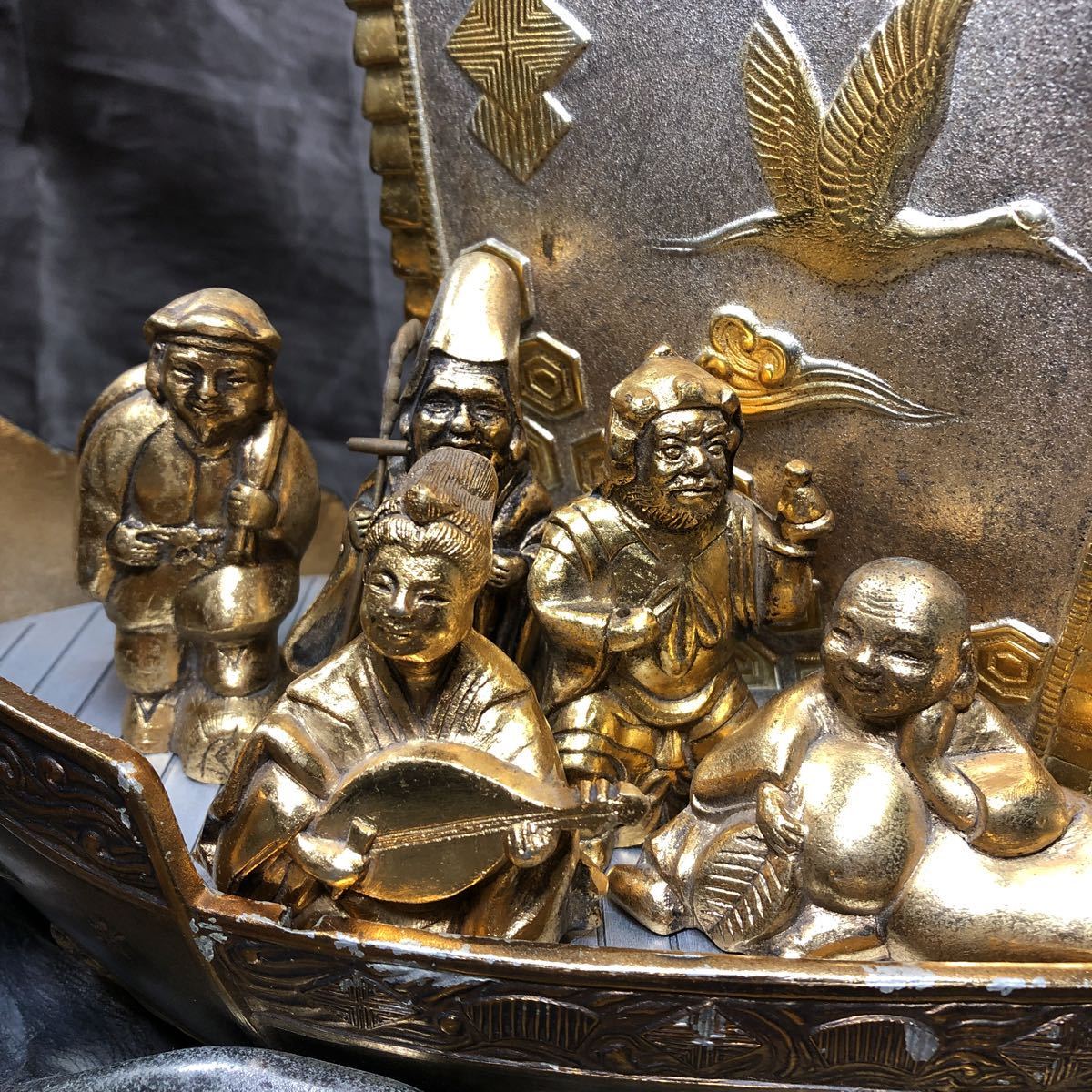 真鍮製 七福神 宝船 置物 骨董品 詳細不明 メッキ加工品 重量約 真鍮製 七福神 宝船 置物 骨董品 詳細不明 メッキ加工品 重量約