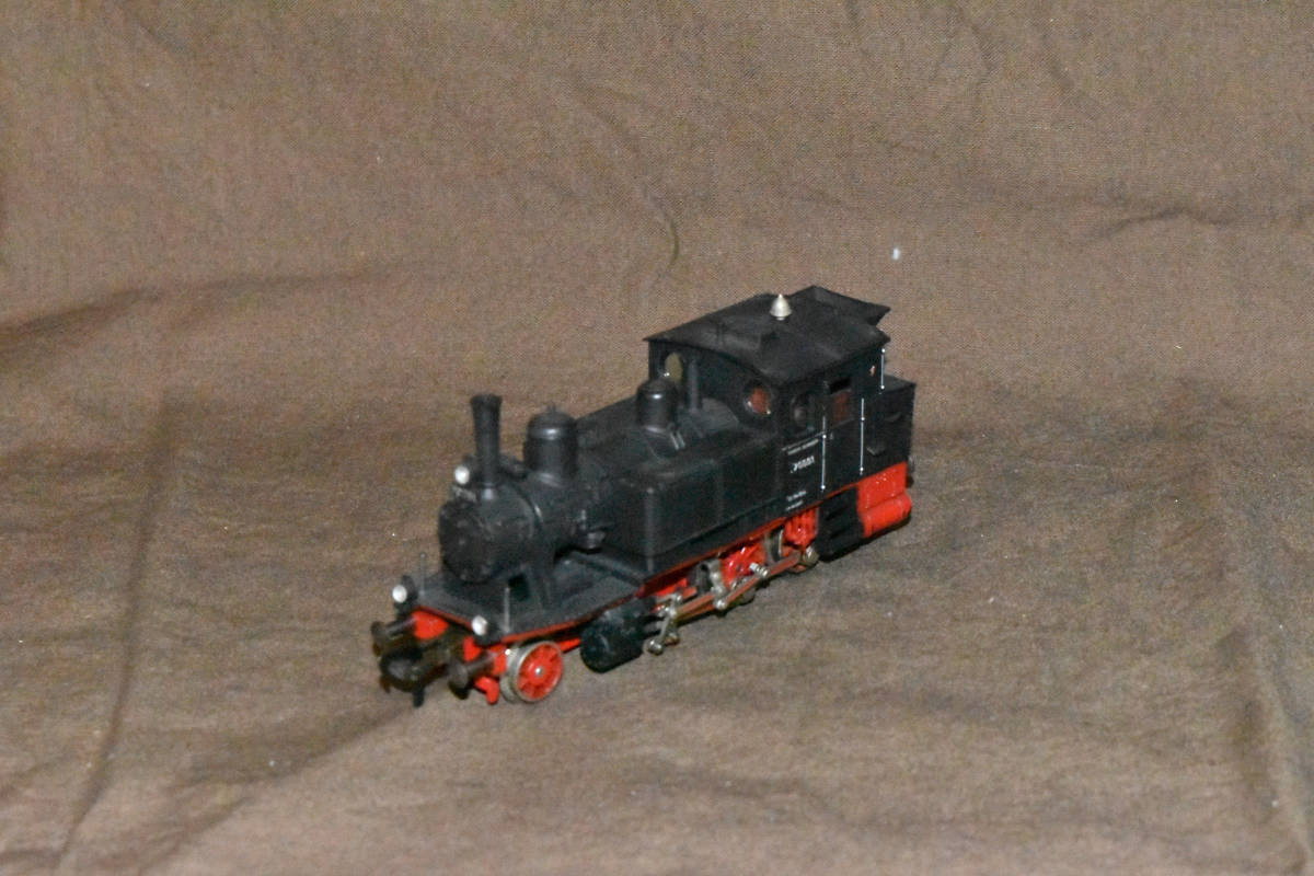 【アンティーク鉄道模型　2線式】　ドイツ国鉄 DB 支線用蒸気機関車 BR 70