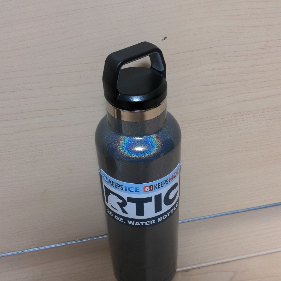 RTIC　保冷保温　ステンレス水筒　600ml  新品未使用