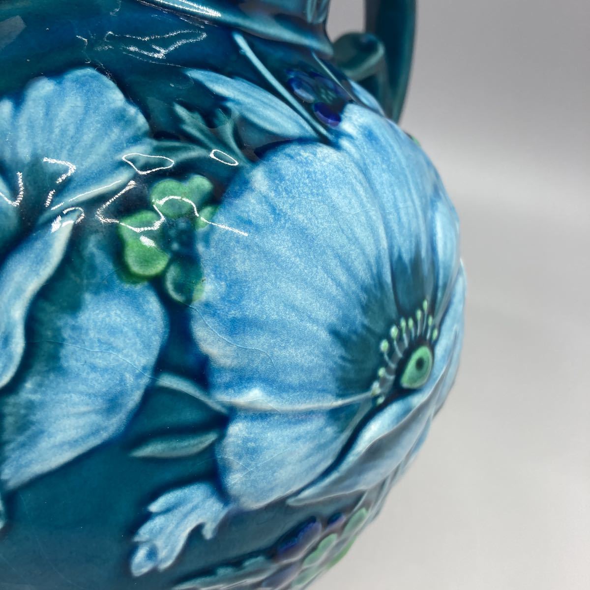  vase . ear flower base flower go in flower vase flower raw interior ornament 