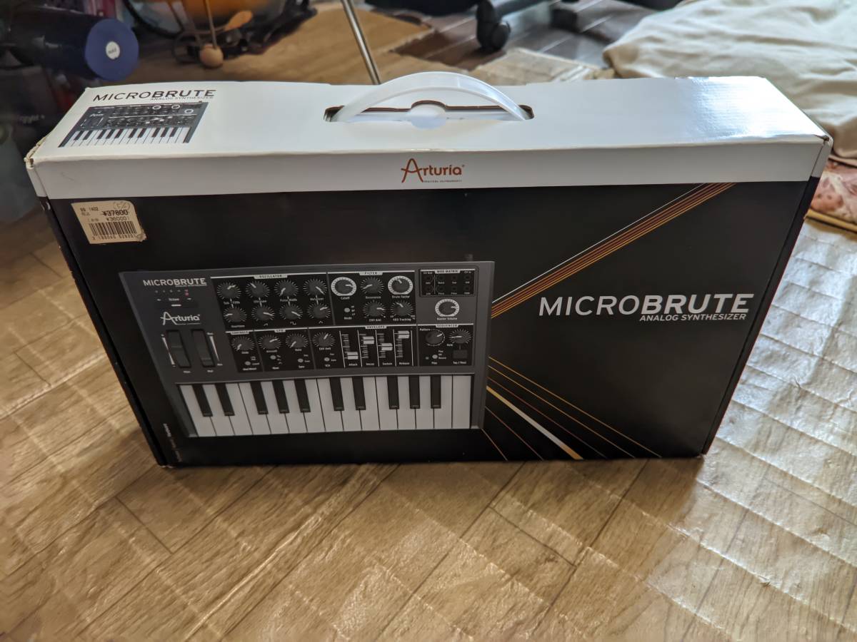 ARTURIA MicroBrute 動作品 アナログシンセ マイクロブルート アート