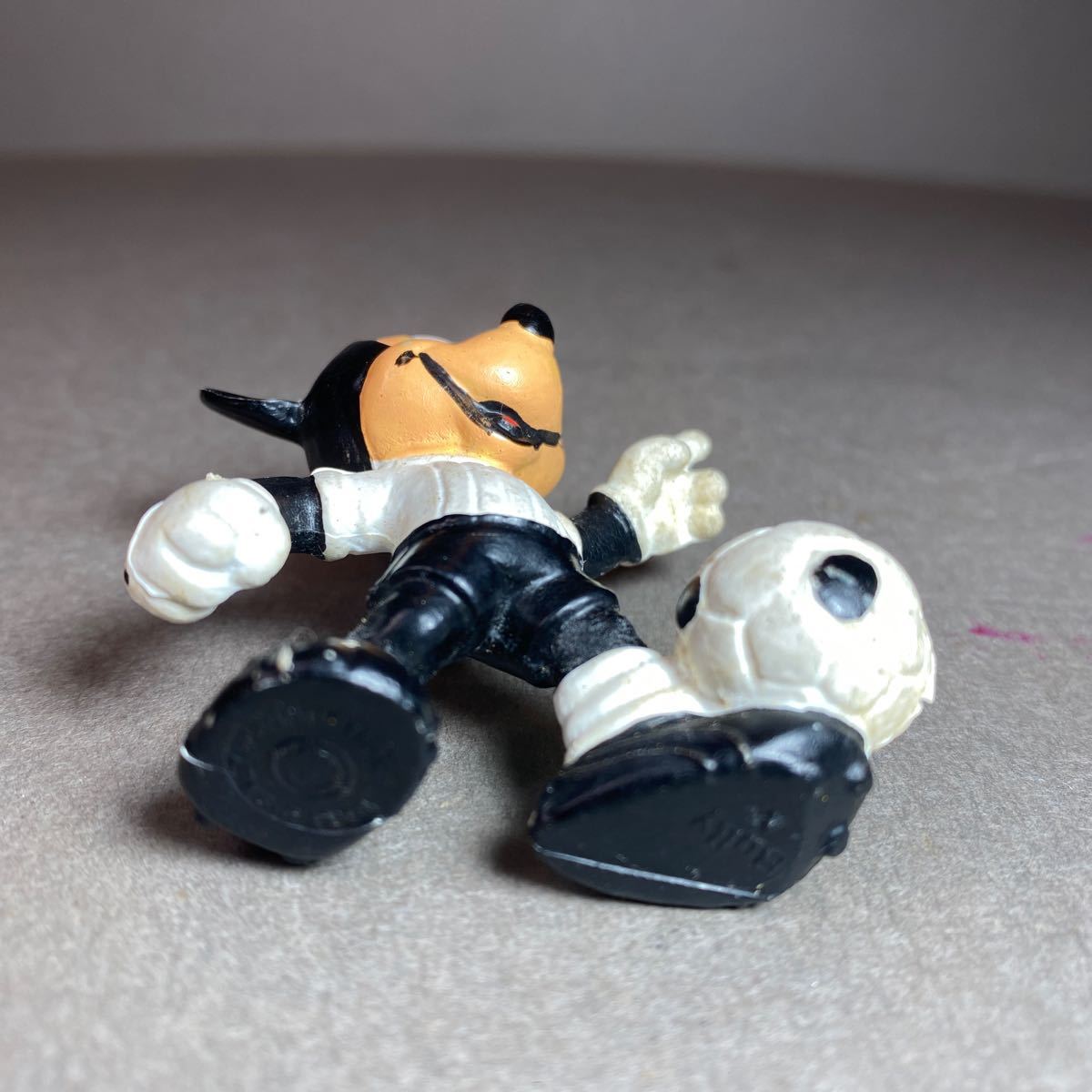 ディズニー ミッキーマウス PVCフィギュア サッカー ヘディング ディズニー ミッキーマウス PVCフィギュア サッカー ヘディング