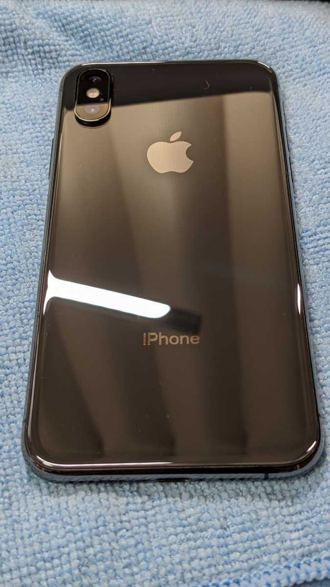 iPhoneXs 256GB ドコモ スペースグレイ 利用制限○ 電池80% | www