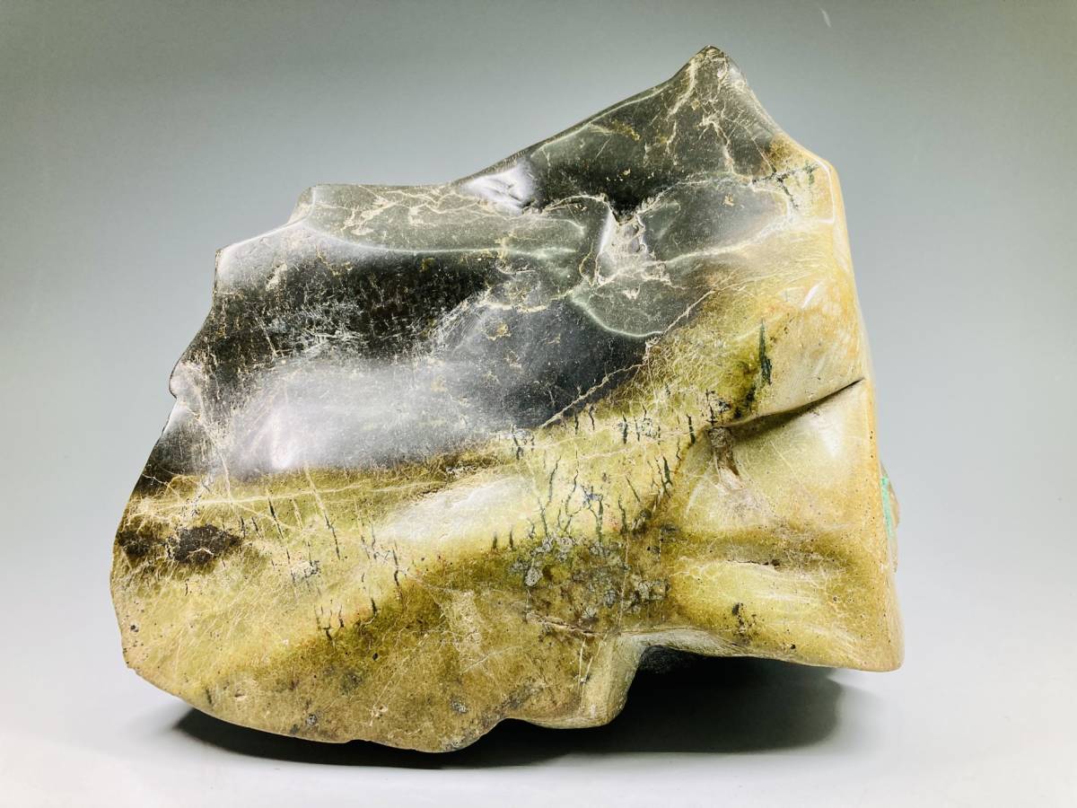 緑石 鑑賞石 水石 天然石 水石 置物 飾石 自然石 微光沢 研磨石