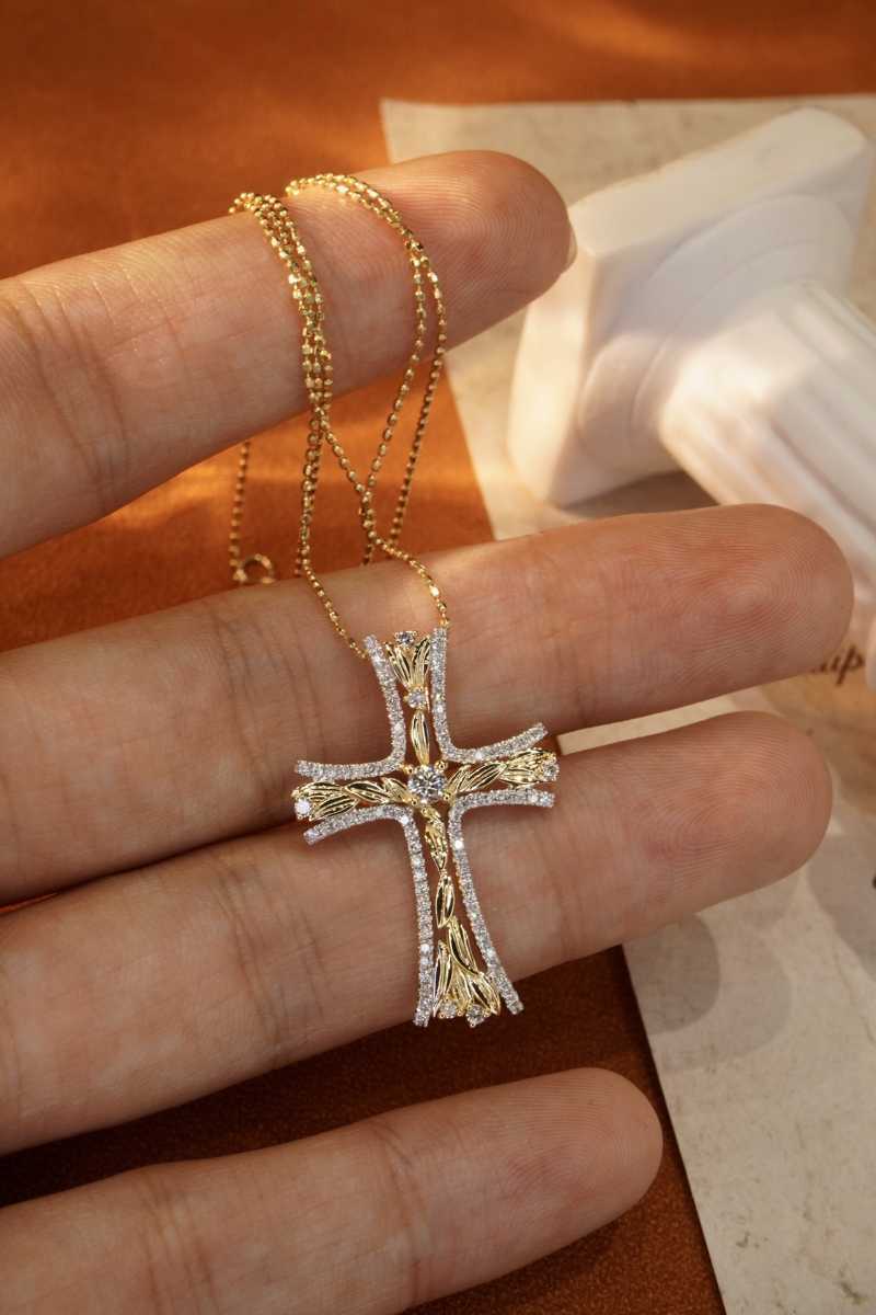 クロスモチーフ 天然ダイヤモンド付きペンダントトップk18 | www
