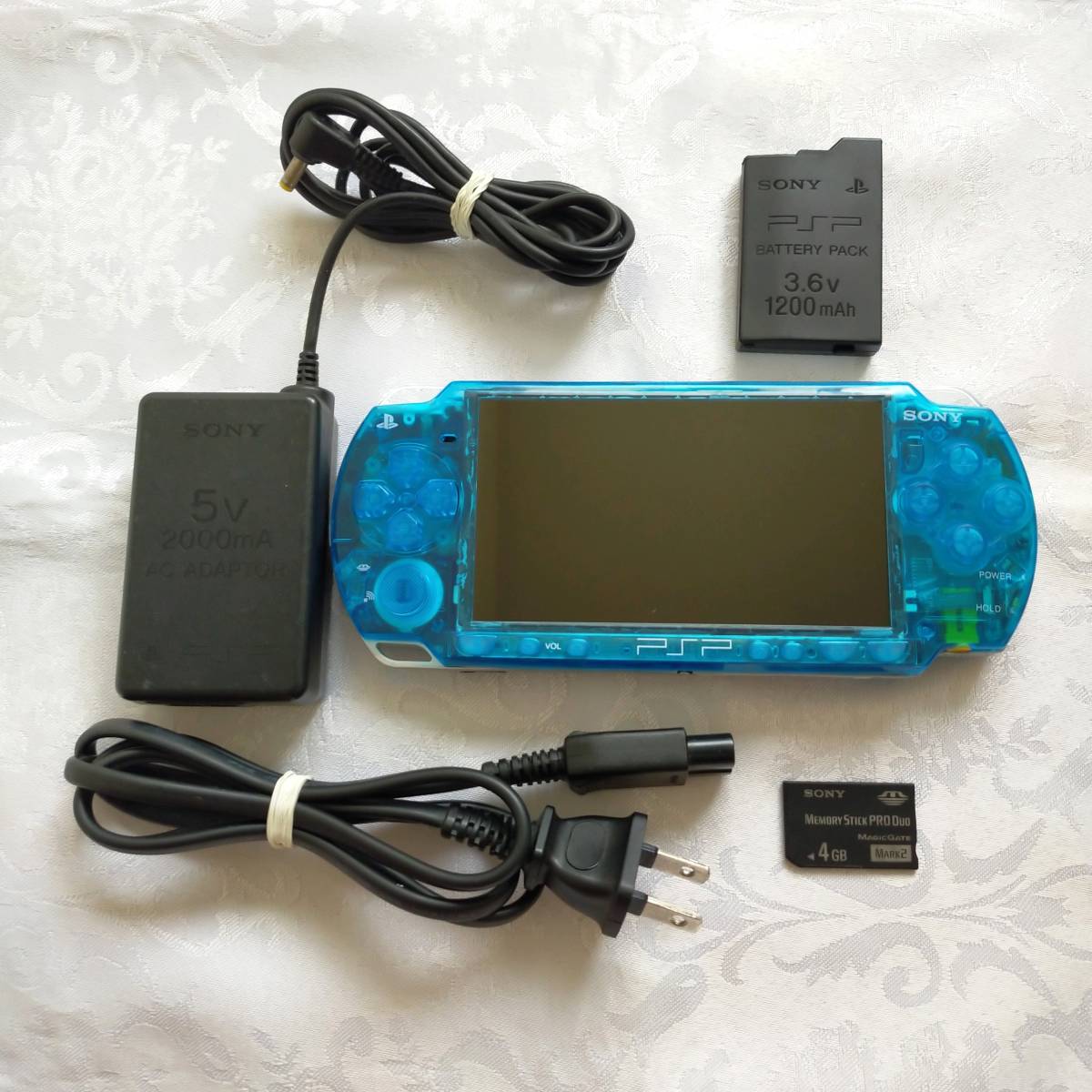 美品】【カスタム】PSP 2000 すぐ遊べるセット(クリアブルー)|PayPay 美品】【カスタム】PSP 2000 すぐ遊べるセット(クリアブルー)|PayPay