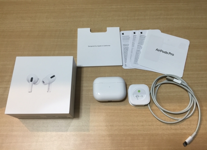 AirPods Pro MLWK3J/A 本体 イヤホン Apple ワイヤレスイヤホン A2083