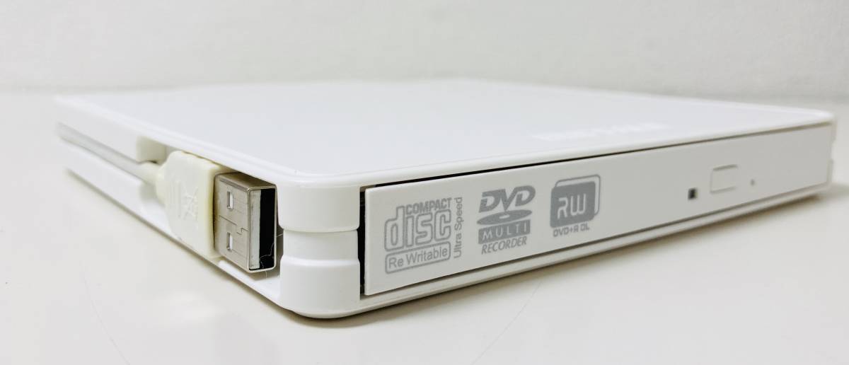 動作保証　バッファロー BUFFALO DVSM-PC58U2V-WH [USB接続　Boostケーブル搭載 外付けポータブルDVDドライブ　クリスタルホワイト]_画像3
