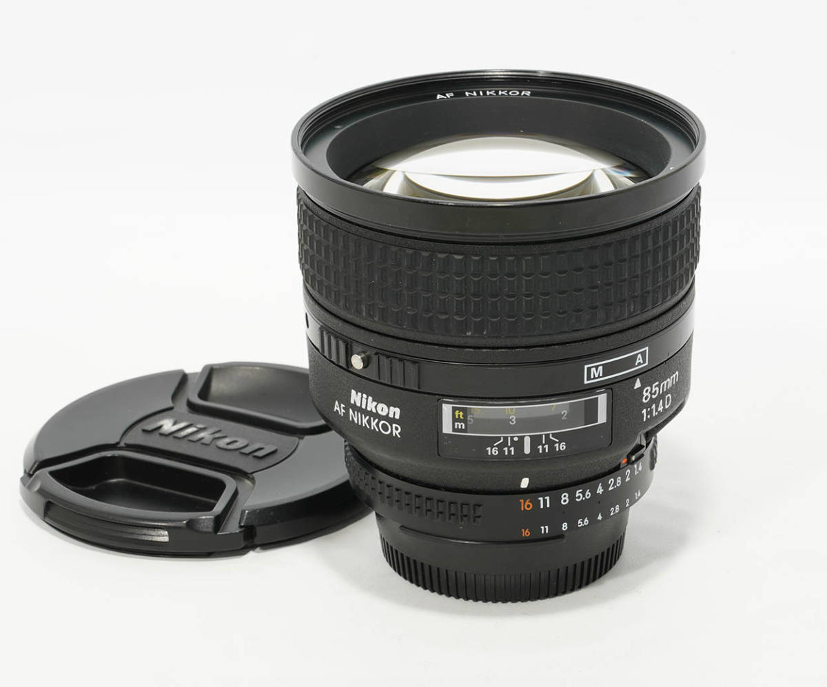 即決 ニコン AF Nikkor 85mm F1.4D IF 実用品-