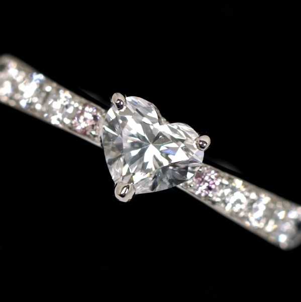 ハートシェイプカット ダイヤモンド 0.301ct Dカラー VS2 ダイヤモンド0.094ct Pt900 プラチナ リング 指輪