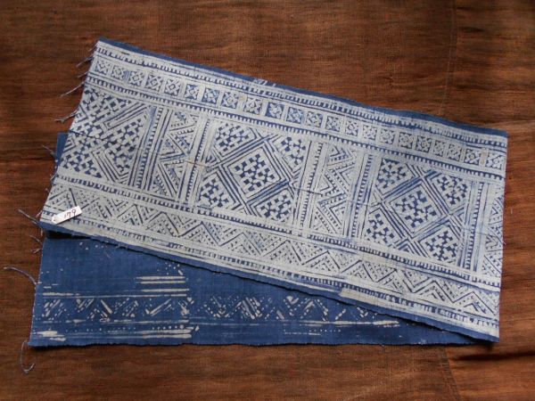 手織麻布100x 22cm no.179　HEMPぬの　ラオスモン族hmong　藍染めはぎれ　ロウケツ染め　batik_画像1