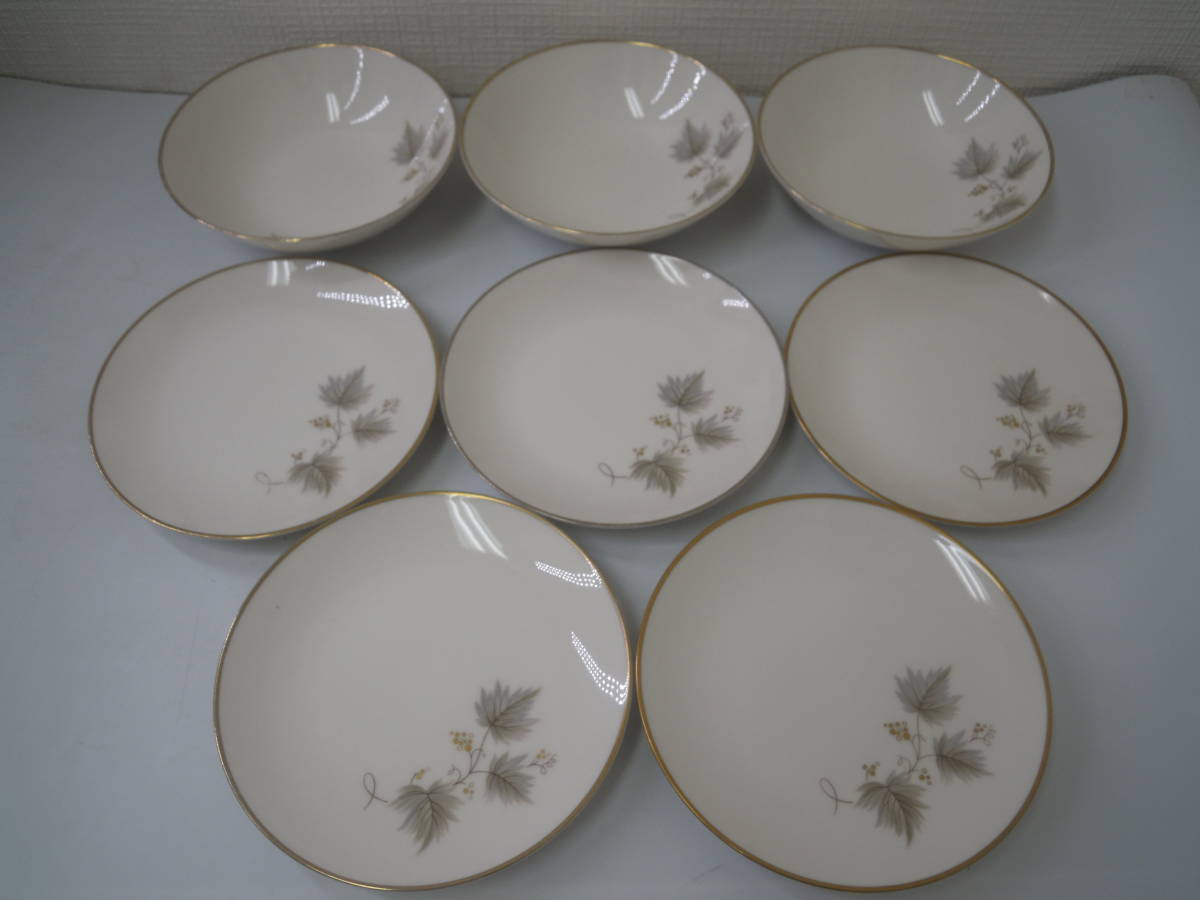 Noritake Lvory China ノリタケ ラブリー チャイナ 直径16cm プレート×８_画像1