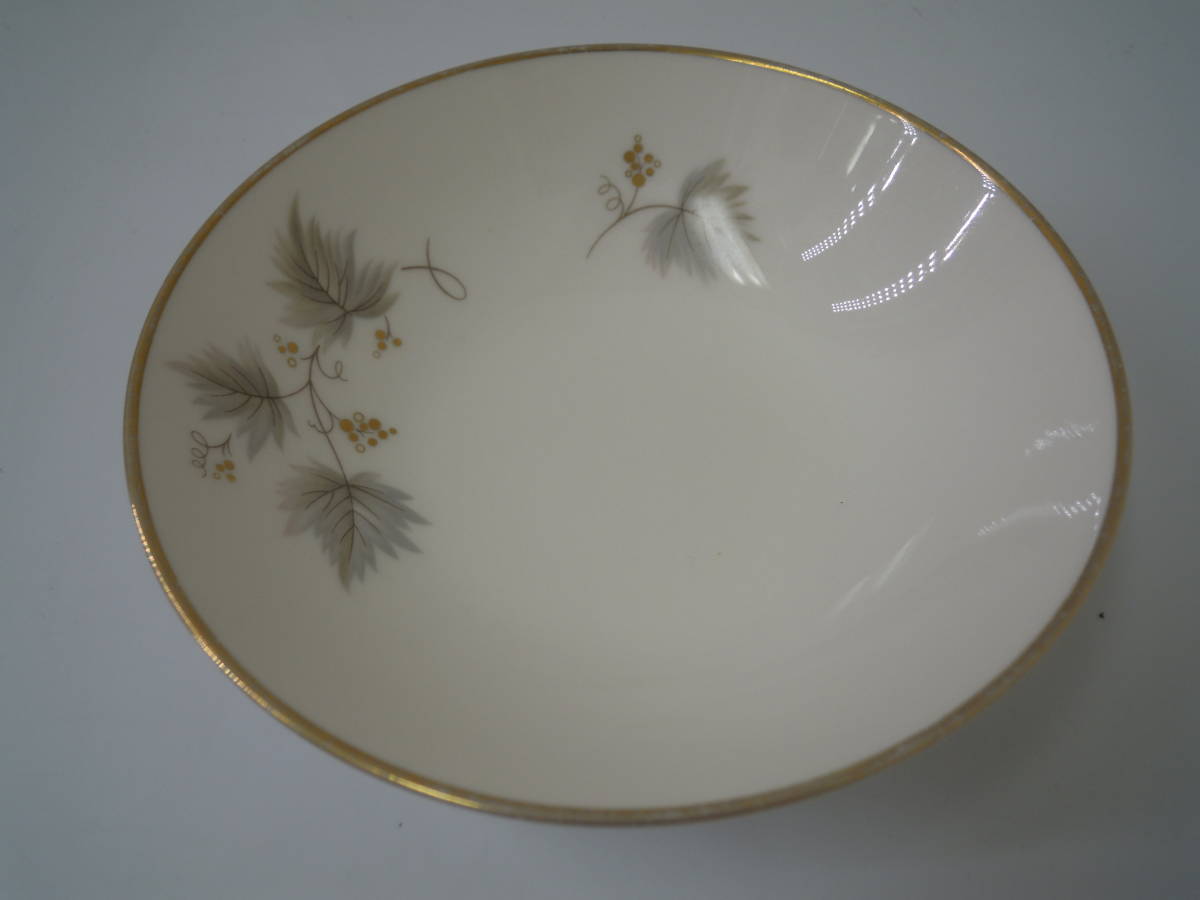 Noritake Lvory China ノリタケ ラブリー チャイナ 直径16cm プレート×８_画像3