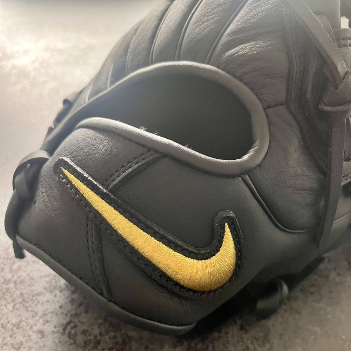 NIKE ナイキ 野球グローブ 一般 右投げ用 HURACHE ALPHA 12 5 NIKE ナイキ 野球グローブ 一般 右投げ用 HURACHE ALPHA 12 5