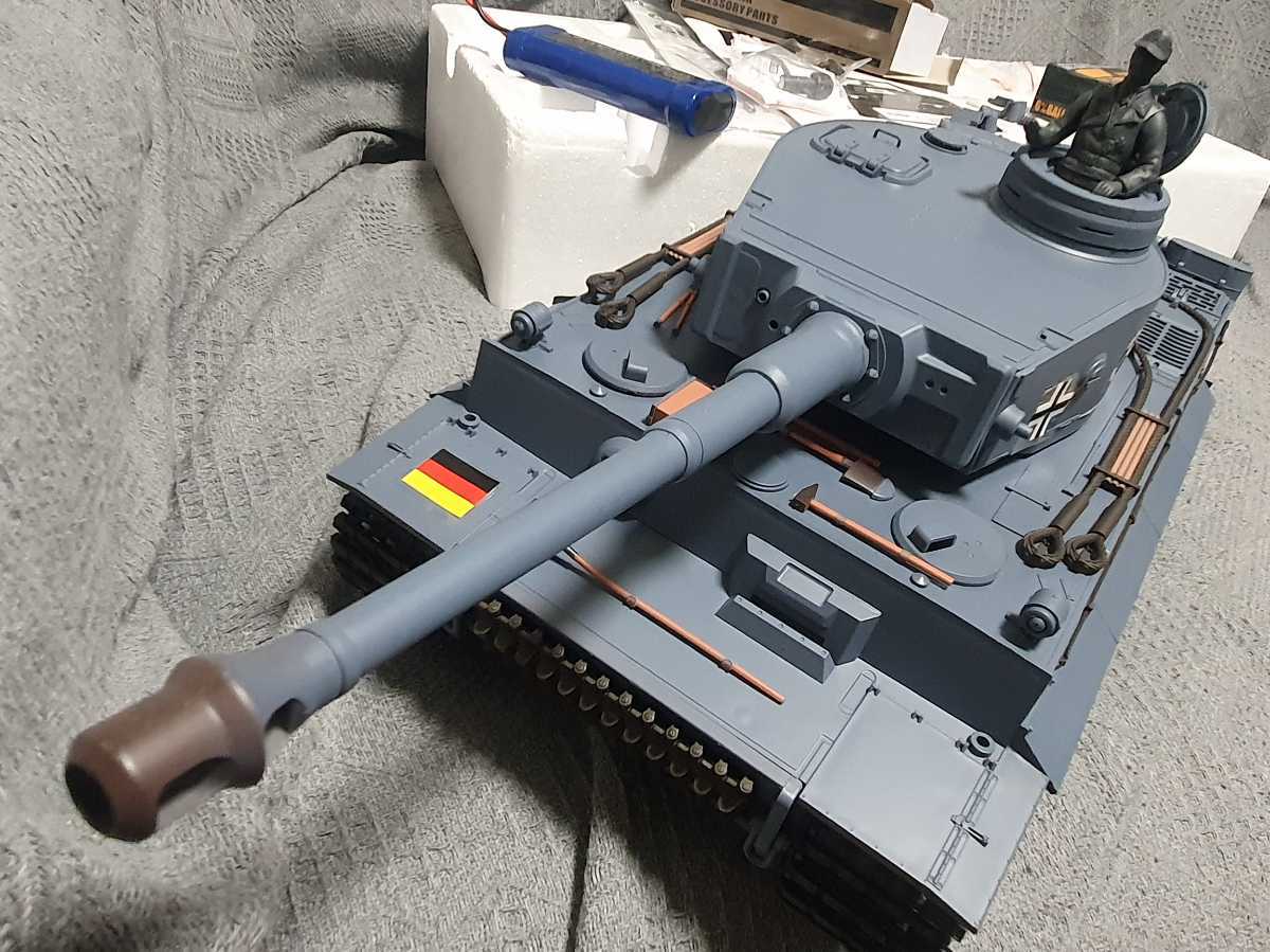 ヘンロン タイガー1 RC 戦車 BB弾発射可能 henglong ラジコン 1/16 TigerⅠ 10
