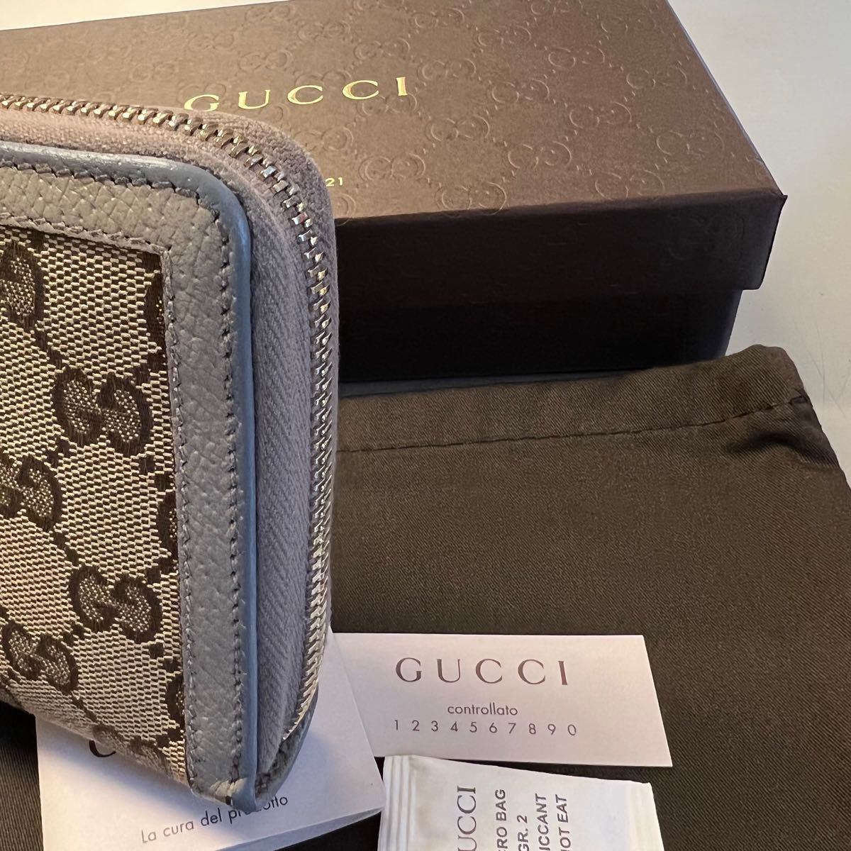 未使用に近い！　グッチ　GUCCI 財布　長財布　GGキャンバス　ラウンドファスナー