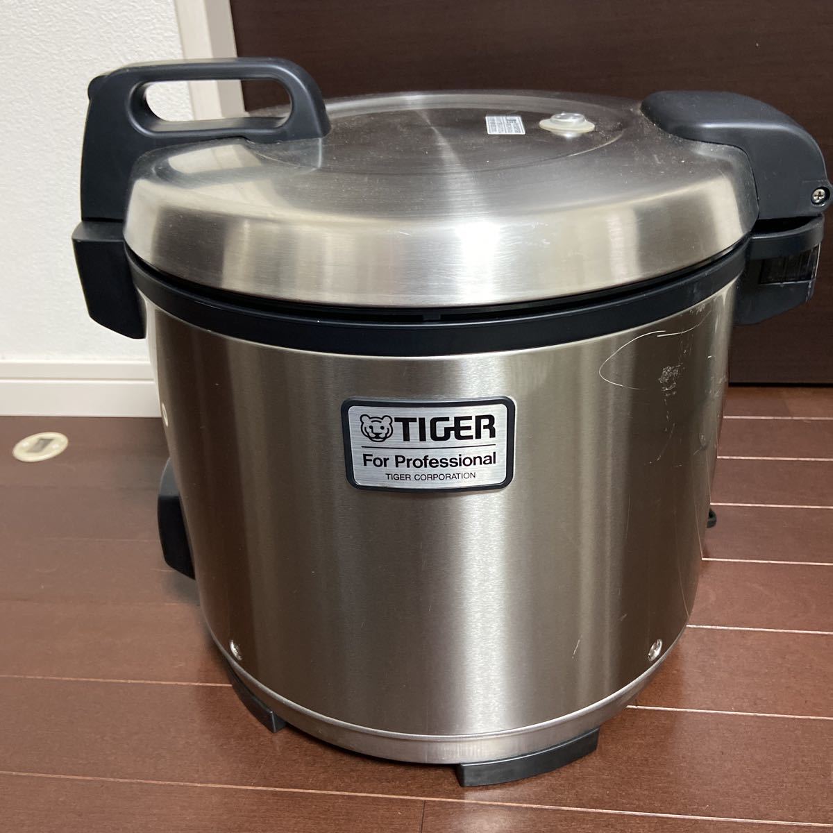 F-696 TIGER 炊飯器 業務用 2升炊き JNO-A360 2018年製 動作OK ジャー