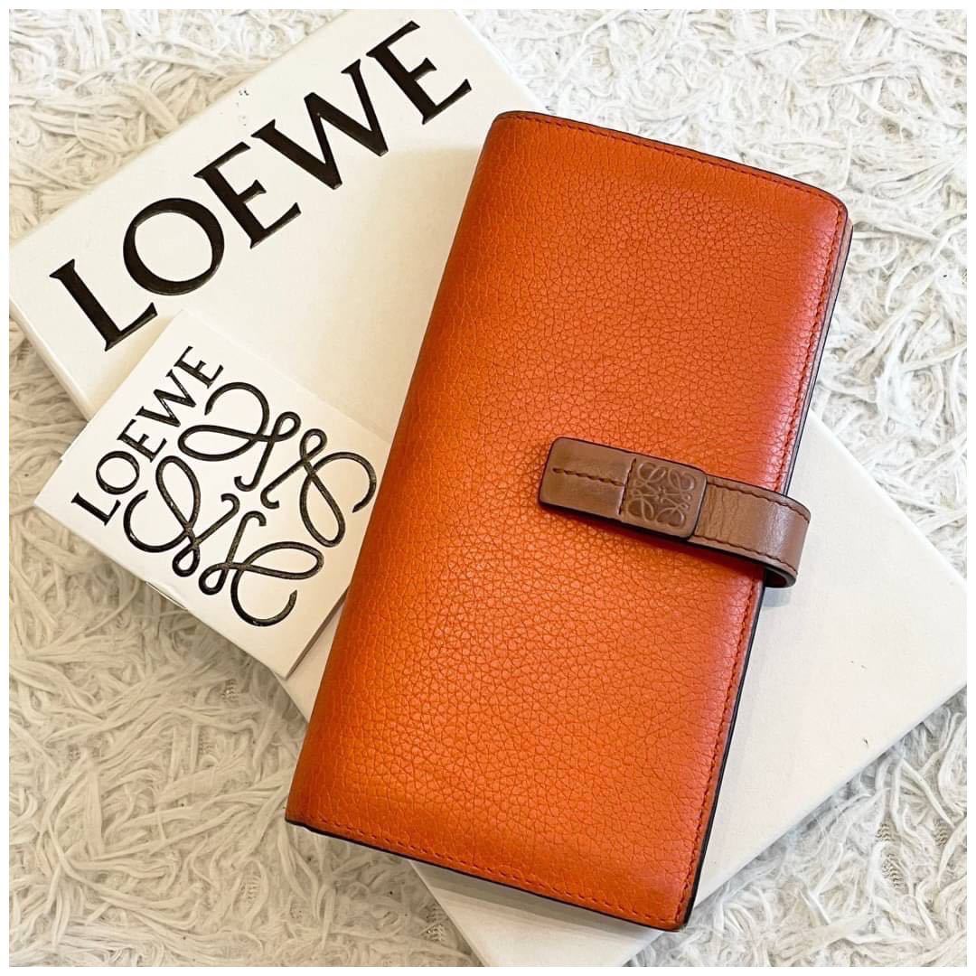 美品 LOEWE ロエベ メンズ レディース バーティカル ウォレット ラージ