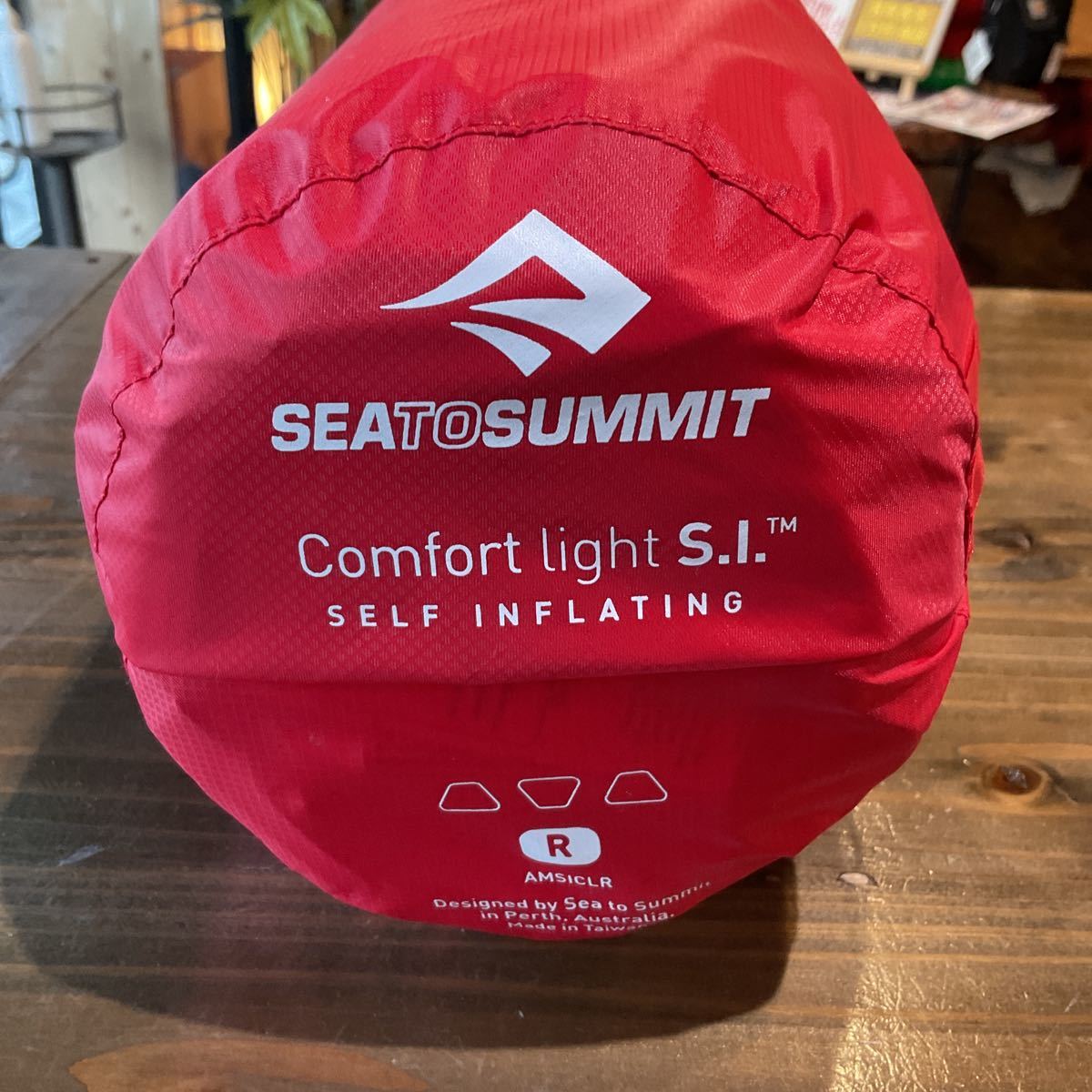 Supreme 21ss sea to summit self inflating sleeping mat
