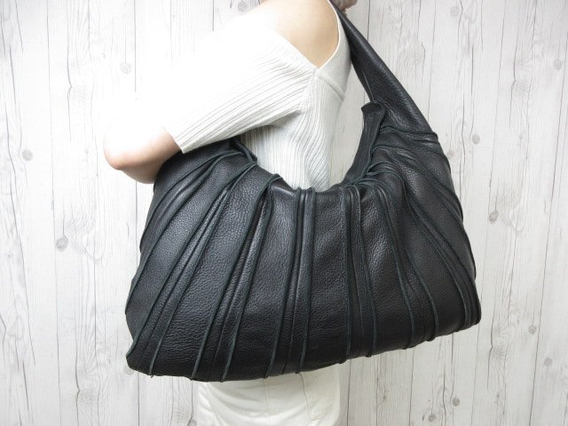 極美品 BOTTEGA VENETA ボッテガヴェネタ ハンドバッグ ショルダー