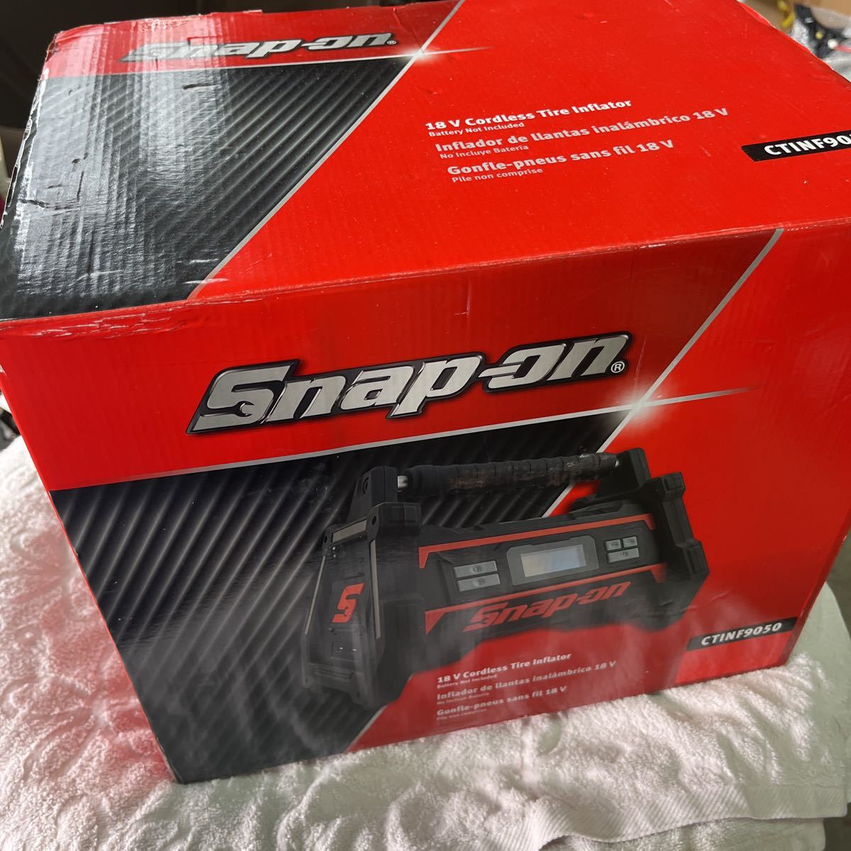 スナップオン snap-on Snap-on エアーインフレーター CTINFJ9050 スナップオン snap-on Snap-on エアーインフレーター CTINFJ9050